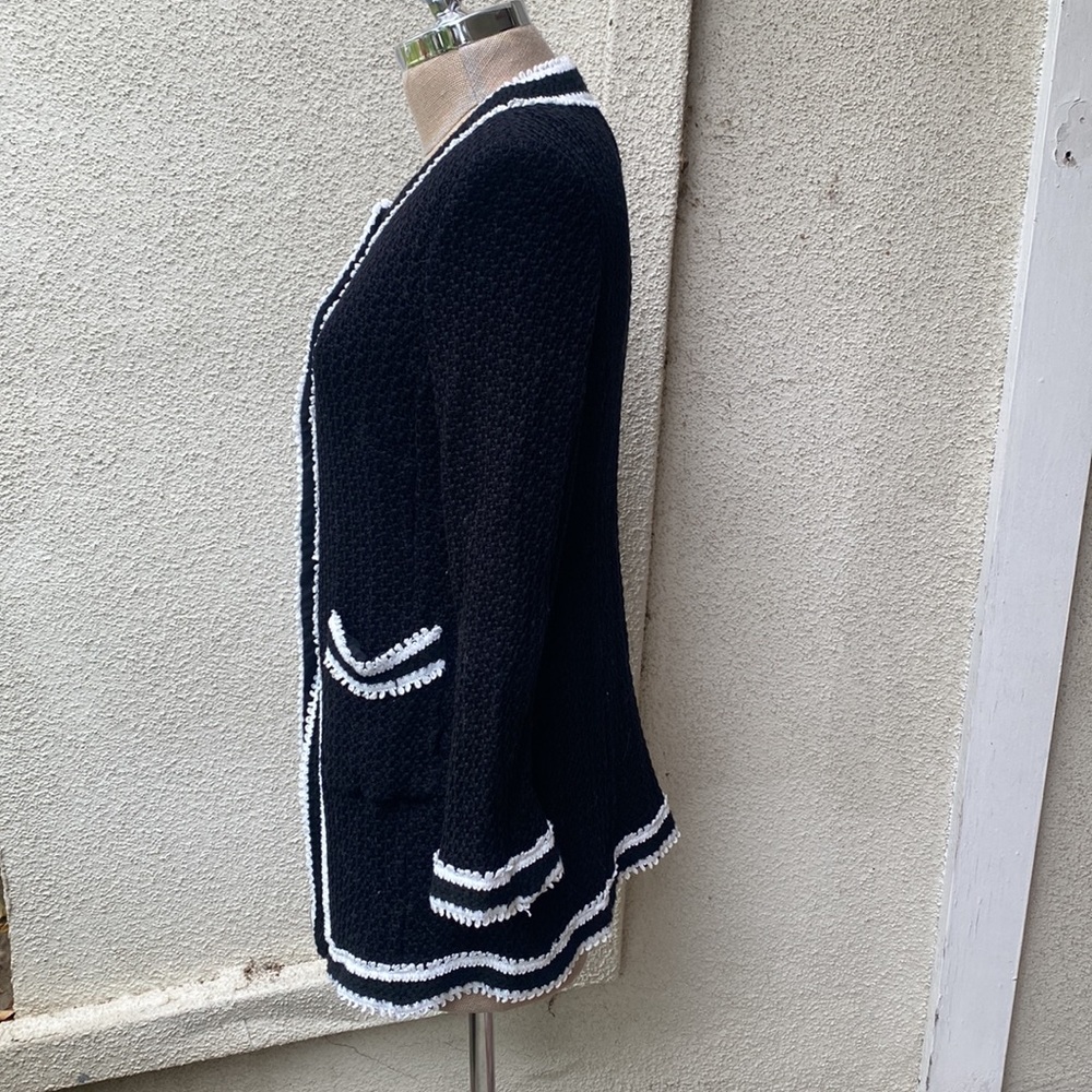 Maison Common from Neiman Marcus vintage knitted cardigan sweater w/ pockets - Picture 6 of 16